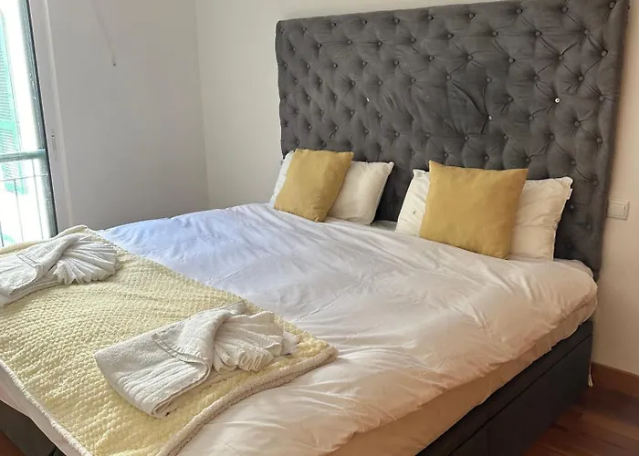 Nice And Modern Flat Near Airport
