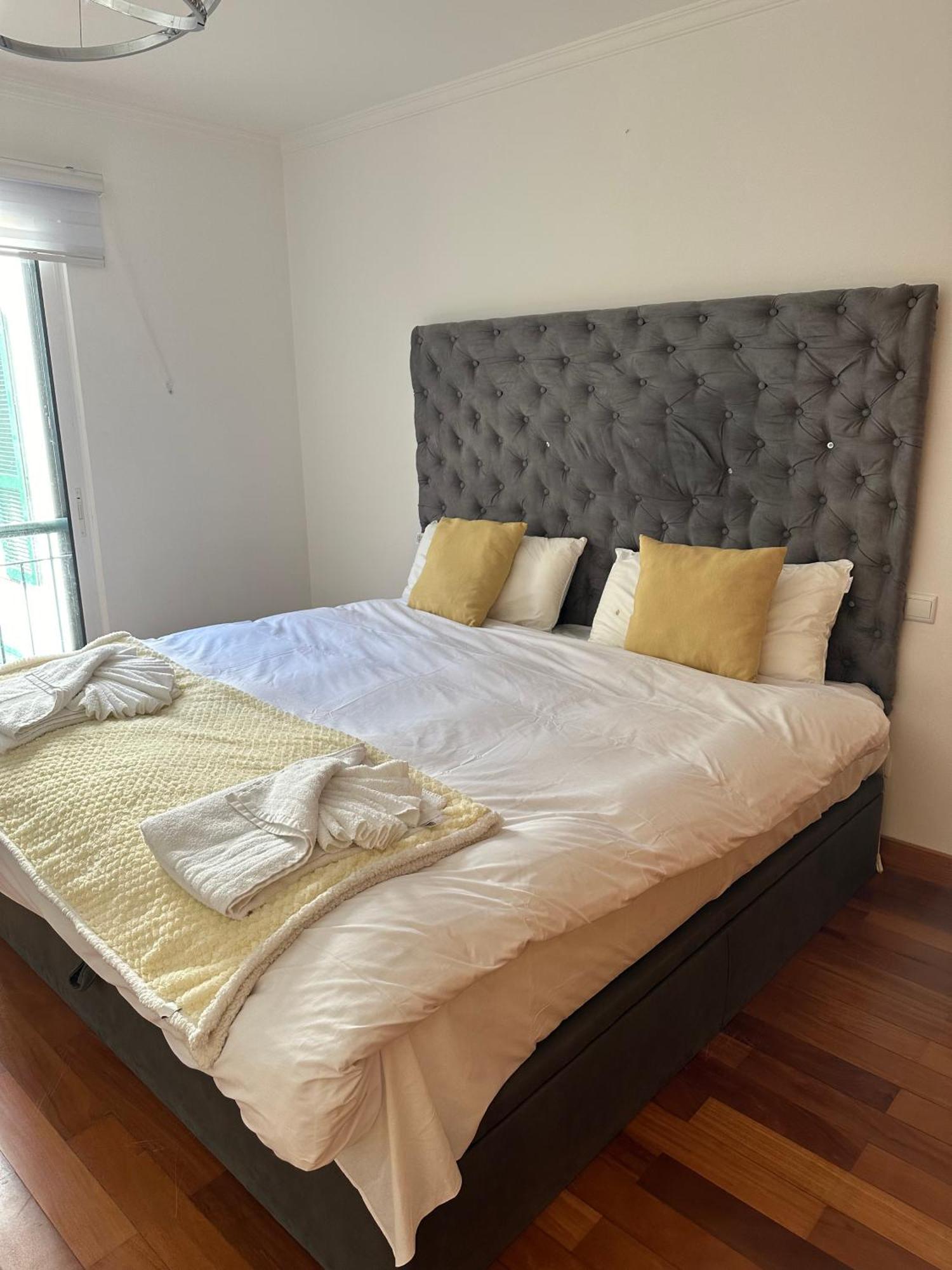 And Modern Flat Near Airport
